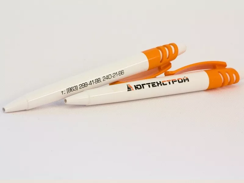 Промо ручки и зажигалки с логотипом компании. 3