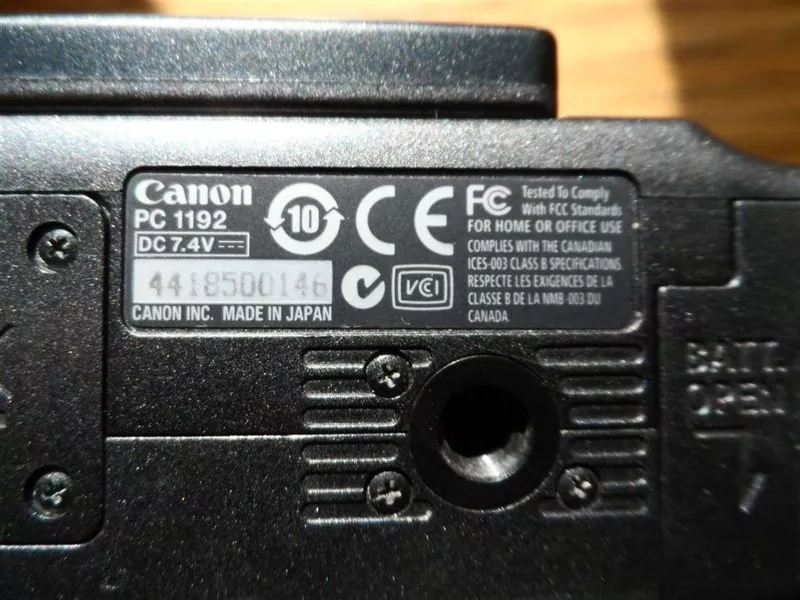Продам свой полупроф. аппарат фотоаппарат Canon PowerShot S3is 3